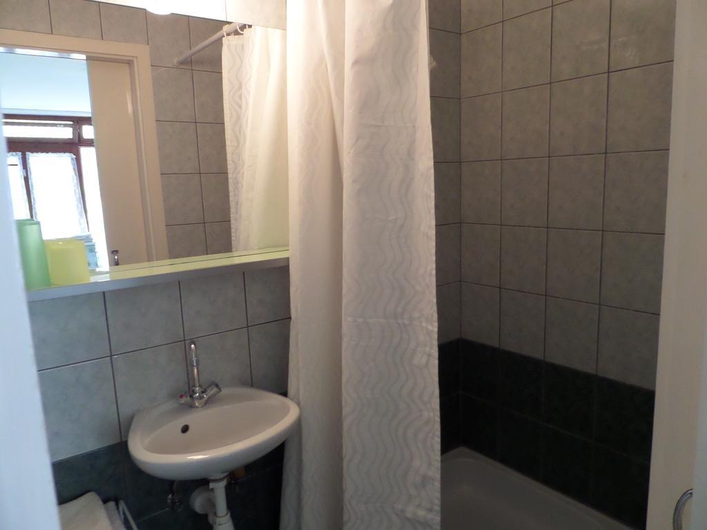 Bori Apartmanok Hajdúszoboszló Exteriör bild